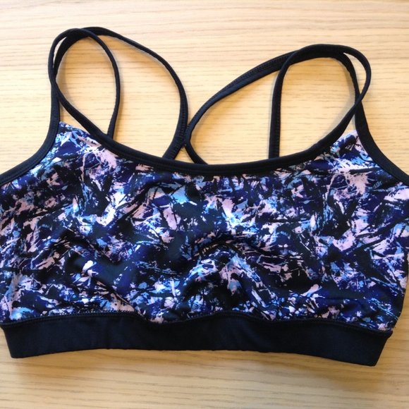 GAIAM Other - GAIAM Shine Bra in great colors